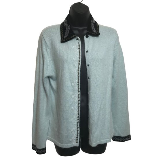 Silk Lore by Beth Terrell Lt Green Snap Cardigan Size M Black Trim Embroidery - Picture 5 of 7